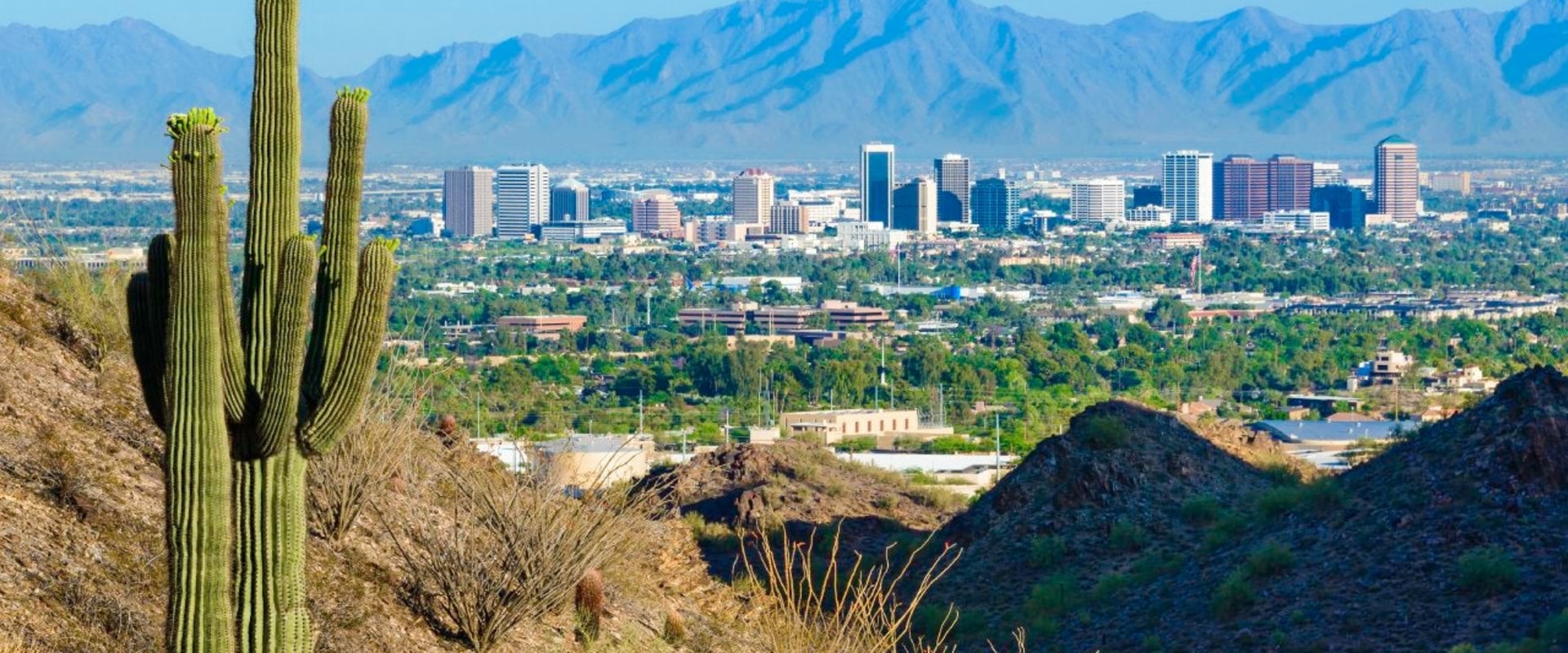Exploring Arizona Home Prices: Factors that Impact the Cost of Living